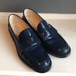 Tod’s classic loafers in leather - Navy